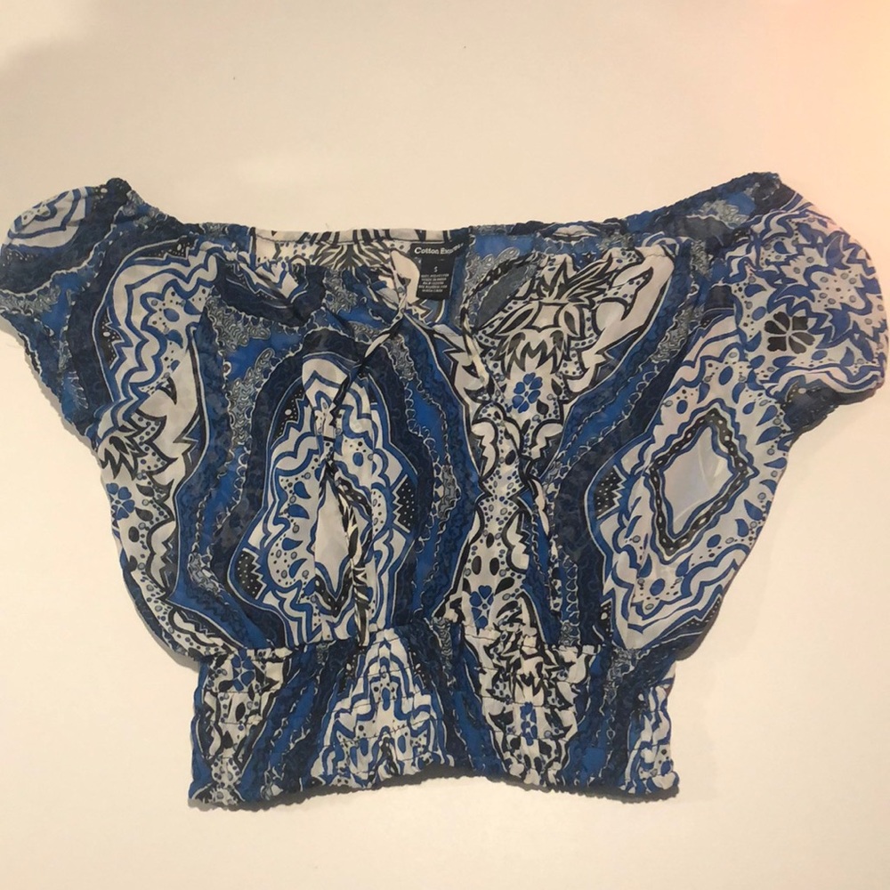 Women’s blouse
